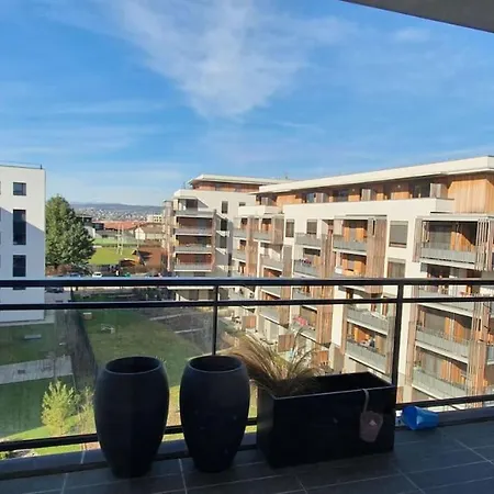 Nid Zen, Decore, Avec Ascenseur, Elegant & Calme Apartman Annecy